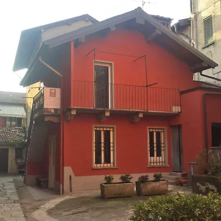 Suna Casa Il Cortile Dom wakacyjny Verbania