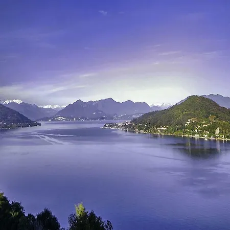 Feriehus Suna Casa Il Cortile Verbania