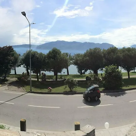 Suna Casa Il Cortile Dom wakacyjny Verbania